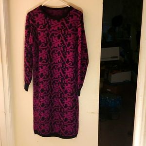 Black and Fushia knit sweater dress